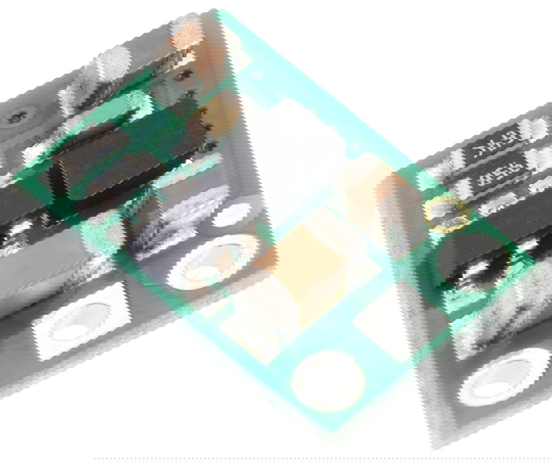 5V, 500mA Step-Down Voltage Regulator D45V5F5