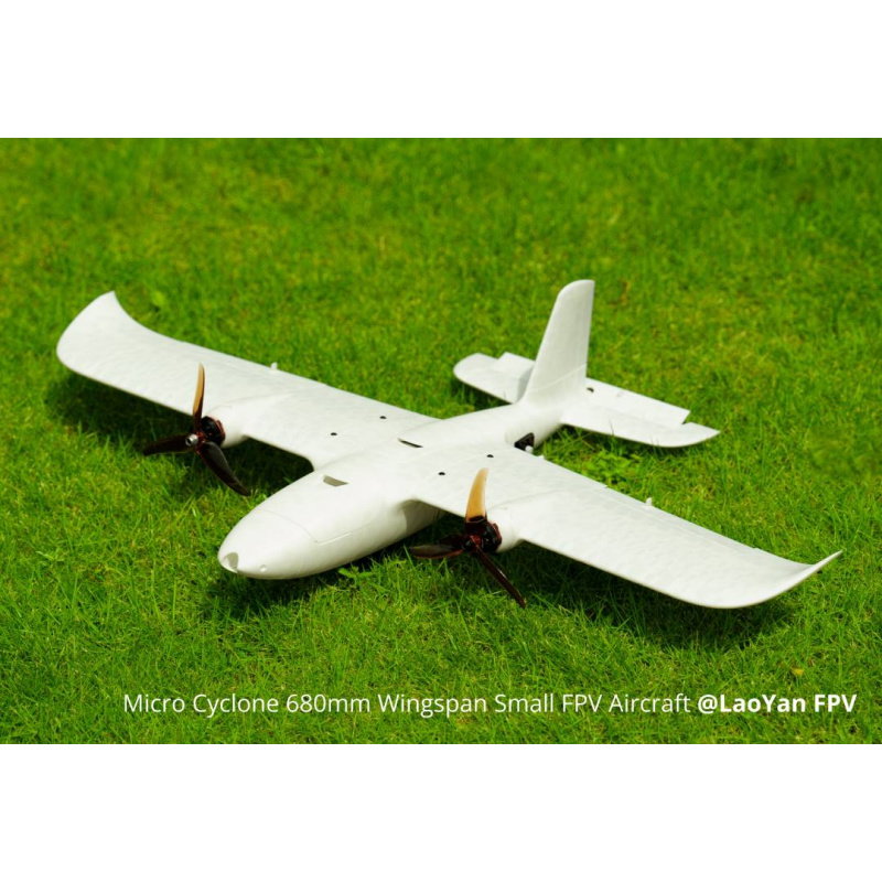 Bambu PLA Tough+ Yellow ze szpulą