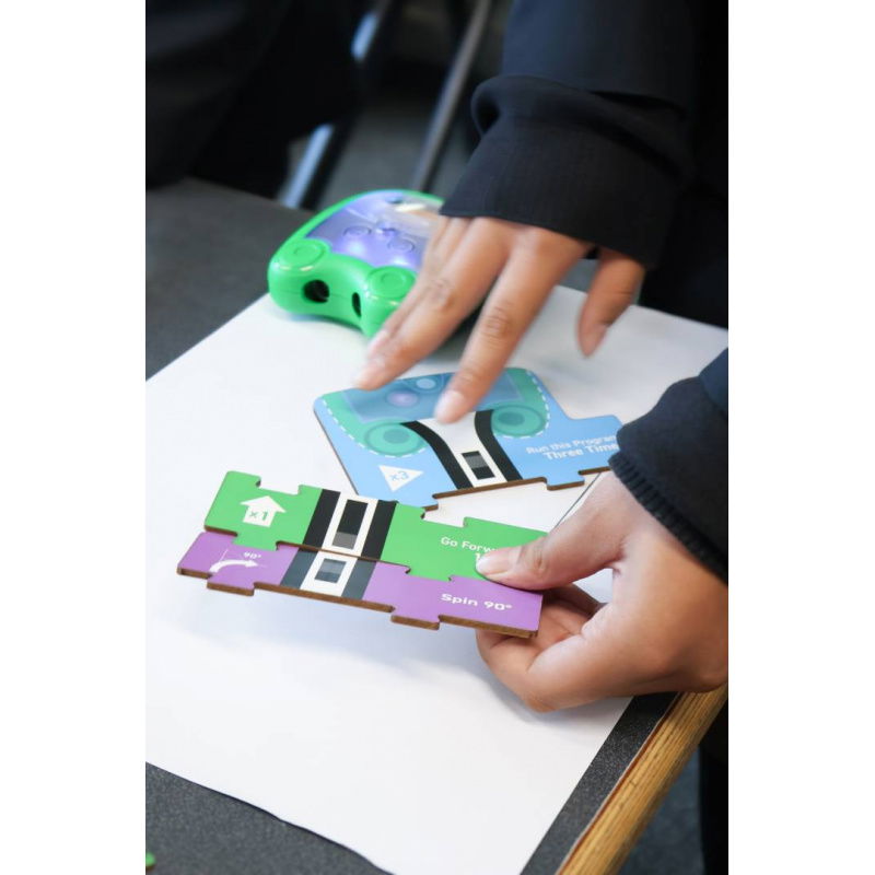 Kitronik Lesson in a Box - Screen Free Coding Pack for Mai-Z