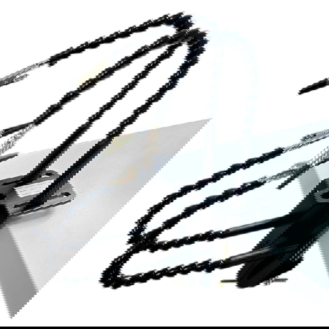 Uchwyt montażowy "TRZECIA RĘKA" 11N