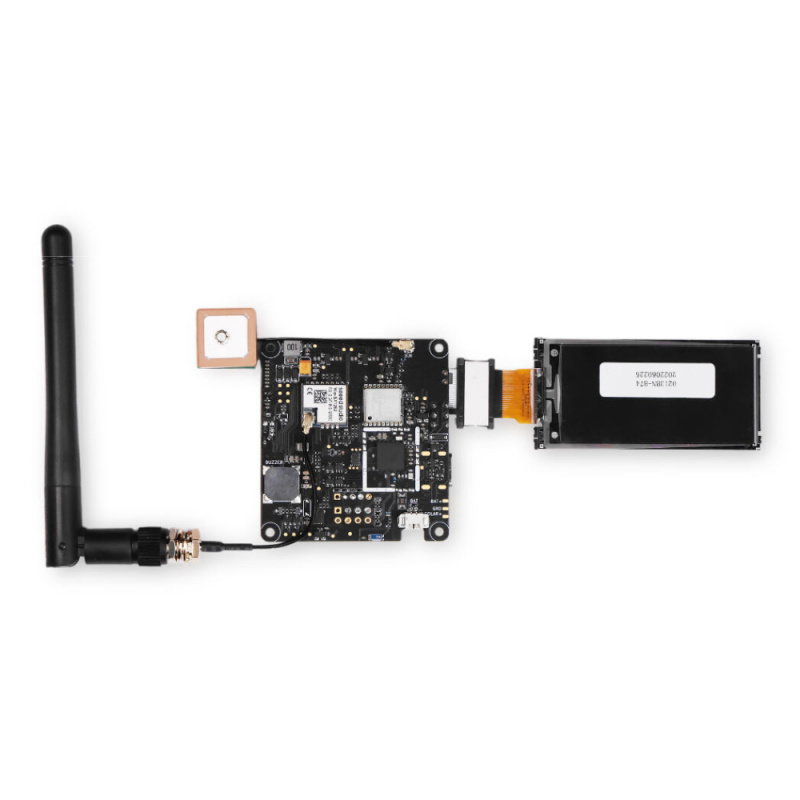 Wio Tracker L1 E-ink
