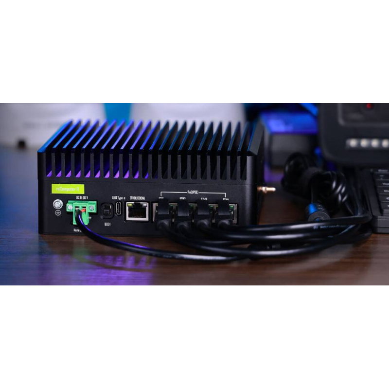 reComputer Industrial R2235-12 - 16 GB