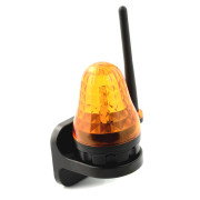 Univerzální lampa s anténou