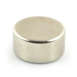 Kulatý neodymový magnet - 20x10mm