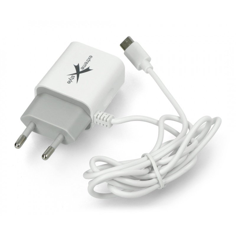 Napájecí zdroj EXtreme Ampere ATCCU24W USB typu C + USB 2,4 A.