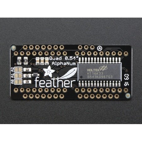 Modul 4x displej - 14segmentový červený - překrytí pro Feather Modul 4x displej - 14segmentový červený - překrytí pro Feather
