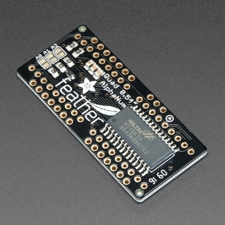 Modul 4x displej - 14segmentový červený - překrytí pro Feather Modul 4x displej - 14segmentový červený - překrytí pro Feather