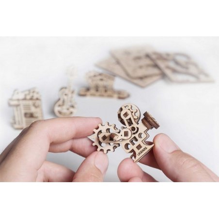 Tvorba U-Fidgety - 4ks. - mechanický model pro skládání - dýha Tvorba U-Fidgety - 4ks. - mechanický model pro skládání - dýha