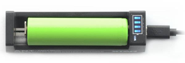 Nabíječka baterií 18650 - XTAR MC1 +