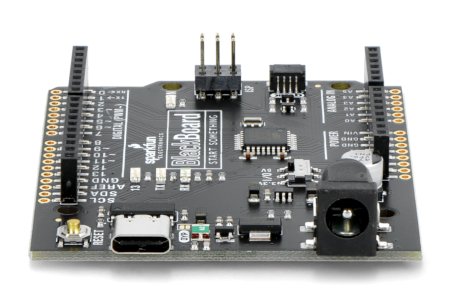 Deska SparkFun BlackBoard C má konektor USB typu C a konektor DC.