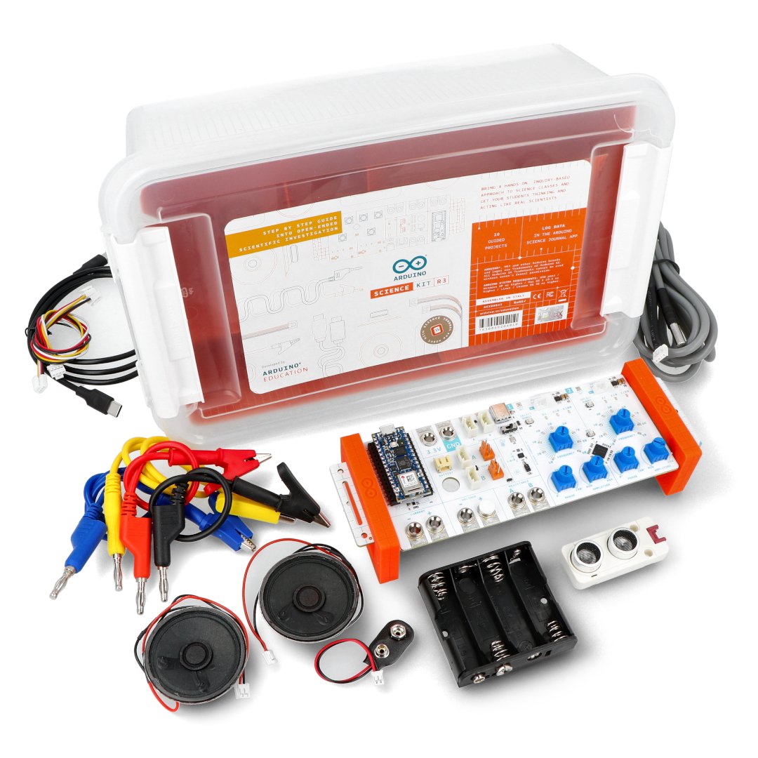 Arduino Science Kit R3 leží se všemi součástmi a krabicí na bílém pozadí.