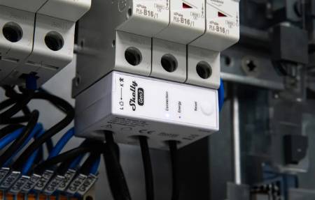 Shelly 3EM-63W Gen3 - Jednofázový/Třífázový WiFi/Bluetooth elektroměr - Kabelový
